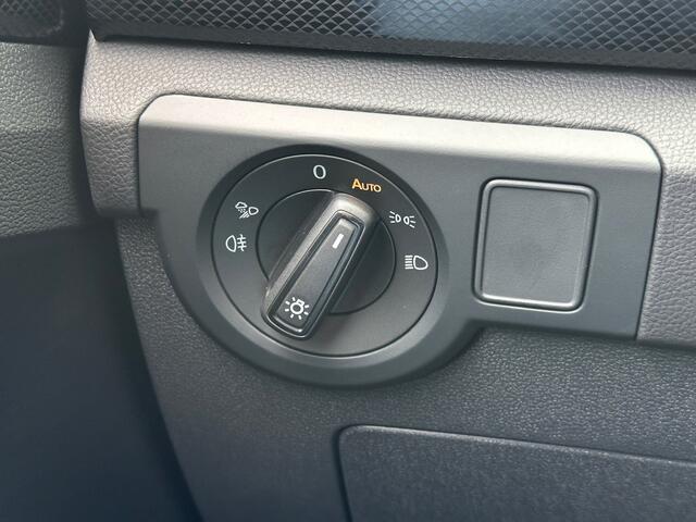 Volkswagen T-Cross 1.5 TSI 150pk DSG R-Line | Camera | Trekhaak | Navi | IQ light | Rijklaar incl. garantie