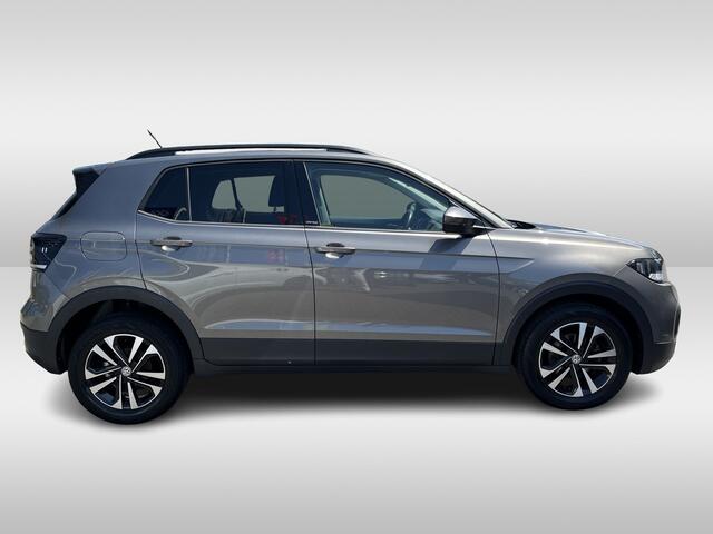 Volkswagen T-Cross 1.0 TSI Style DSG Automaat Trekhaak / Navigatie / Parkeersensoren / Airco(Clima) / Stoelverwarming / App-connect