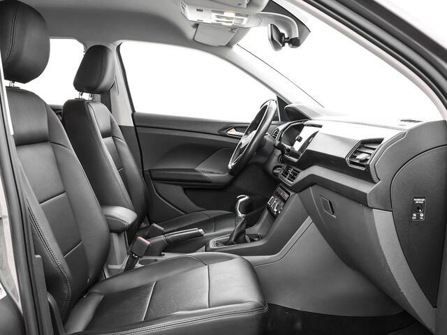 Volkswagen T-Cross 1.0 TSI 95pk Life · Apple/Android Car Play · Lederen Bekleding · Stoelverwarming · Dodehoeksensor · ACC ·
