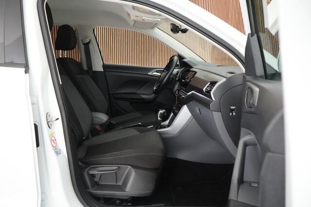 Volkswagen T-Cross 1.0 TSI 110pk DSG R-Line United Stoelverwarming LED Virtual Cockpit Navigatie