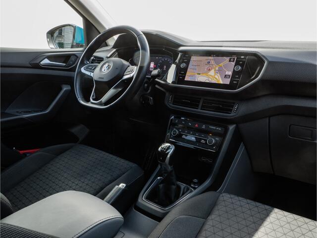 Volkswagen T-Cross 1.0 TSI 116pk Life Virtual dash./ Adapt. cruise/ Camera/ Stoelverwarming/ Carplay