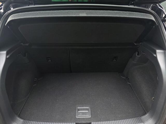 Volkswagen T-Cross 1.0 TSI R-Line 111PK |Virtual clock|Carplay|