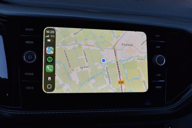 Volkswagen T-Cross 1.0 TSI Life Navigatie Automaat Stoelverwarming