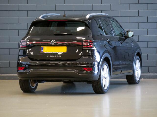 Volkswagen T-Cross 1.0 TSI 111PK R-Line | NAVIGATIE | CRUISE CONTROL |