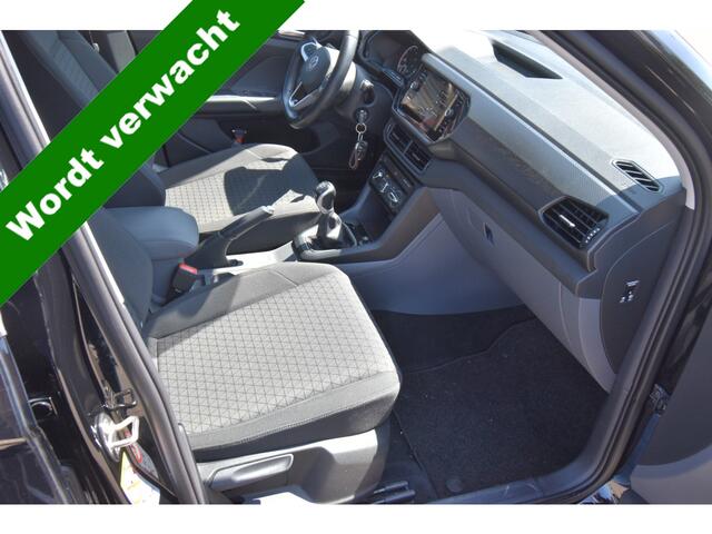 Volkswagen T-Cross 1.0 TSI Life , TREKHAAK , CR CONTR , NAVI , BL TOOTH ,