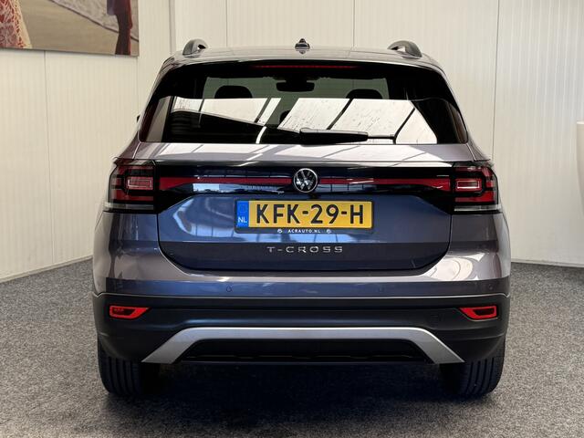Volkswagen T-Cross 1.0 TSI STYLE NAVIGATIE ADAPTIVE CRUISE CONTROL CLIMATE CONTROL MEDIA VOORBEREIDING RIJSTROOKSENSOREN DODEHOEKSENSOREN ACHTERUITRIJCAMERA PDC ZEER MOOI !!