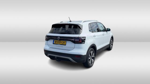Volkswagen T-Cross 1.0 TSI DSG Style / Trekhaak / Virtual cockpit / Achteruitrij camera / 17'' LMV HAL