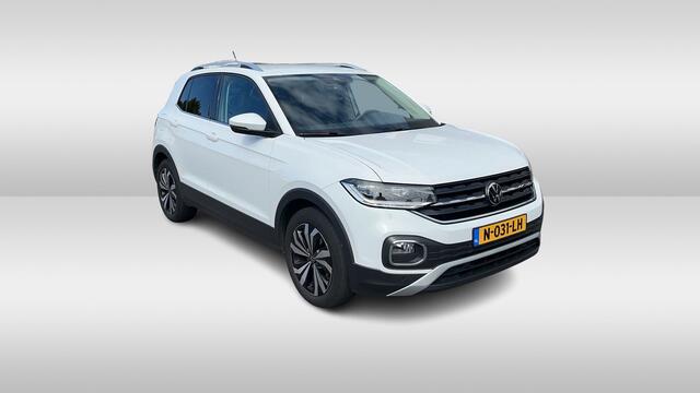 Volkswagen T-Cross 1.0 TSI DSG Style / Trekhaak / Virtual cockpit / Achteruitrij camera / 17'' LMV HAL