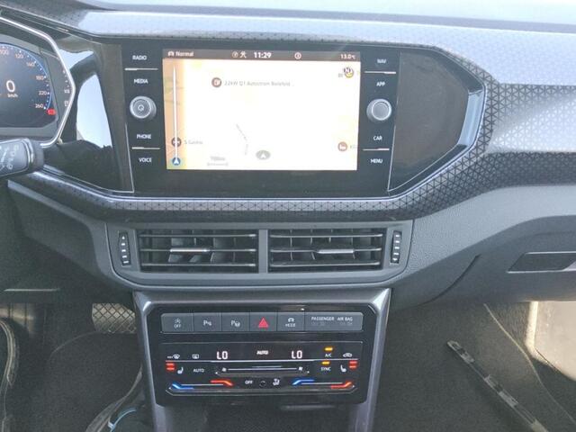 Volkswagen T-Cross 1.5 TSI STYLE AUTOMAAT Stoelverwarming | Park Assist | Virtual Cockpit