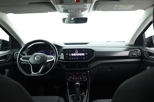 Volkswagen T-Cross 1.0 TSI R-Line | Dig. Cockpit | Trekhaak | Adapt. Cruise | Apple CarPlay | Stoelverw. | Navi | PDC V+A