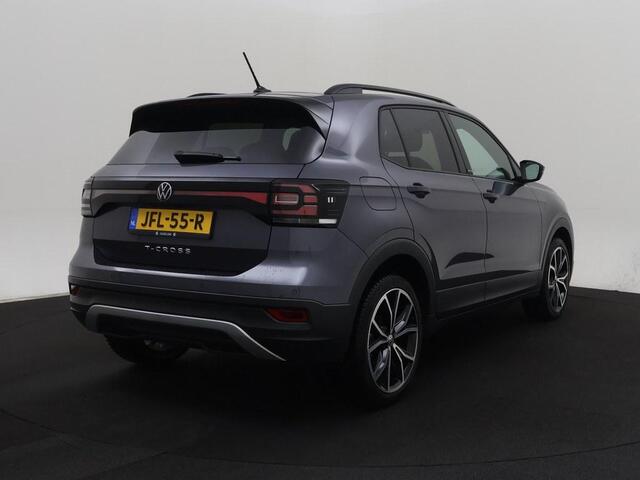 Volkswagen T-Cross 1.0 TSI Automaat Trekhaak/18inch/Camera/Ad.Cruise /Stoelverw/led/Dakrail/4S.Banden