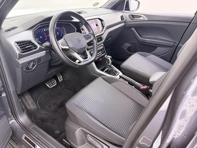 Volkswagen T-Cross 1.0 TSI Automaat Trekhaak/18inch/Camera/Ad.Cruise /Stoelverw/led/Dakrail/4S.Banden