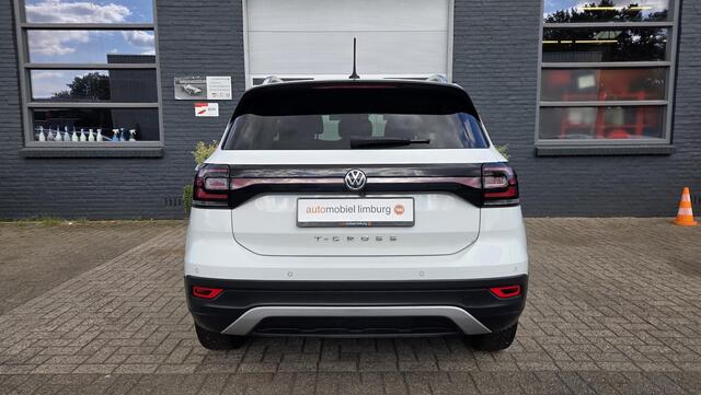 Volkswagen T-Cross 1.0 TSI Style | AUTOMAAT | ACC | LED | DIGITAL COCKPIT | CAMERA | WINTERPAKKET