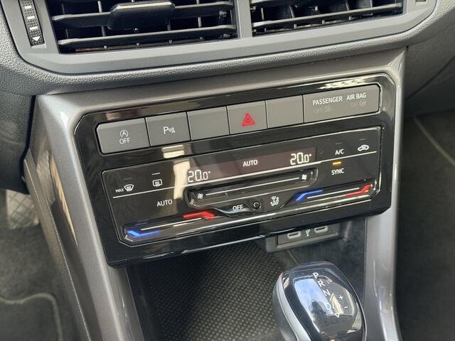 Volkswagen T-Cross 1.0 TSI R-Line / AUTOMAAT / CAMERA / CARPLAY / CRUISE / 28.000KM