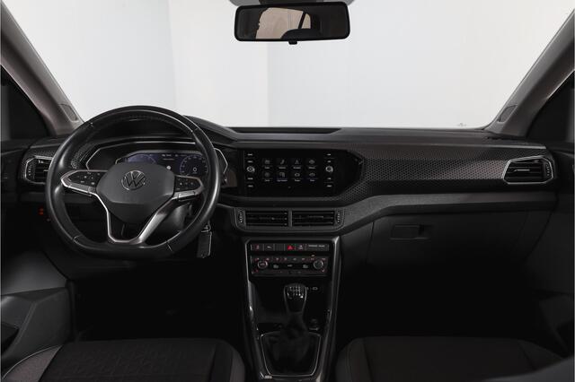 Volkswagen T-Cross 1.0 TSI 116 PK Style | Beats | Dig. Cockpit | Adapt. Cruise | Stoelverw. | PDC | Camera | NAV + App. Connect | ECC | Trekhaak | LM 17" |