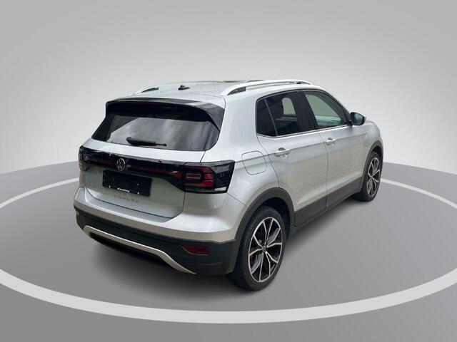 Volkswagen T-Cross 1.0 TSI 110pk DSG Style · Camera · Dodehoeksensor · Keyless · Stoelverwarming · ACC · 18"Velgen ·