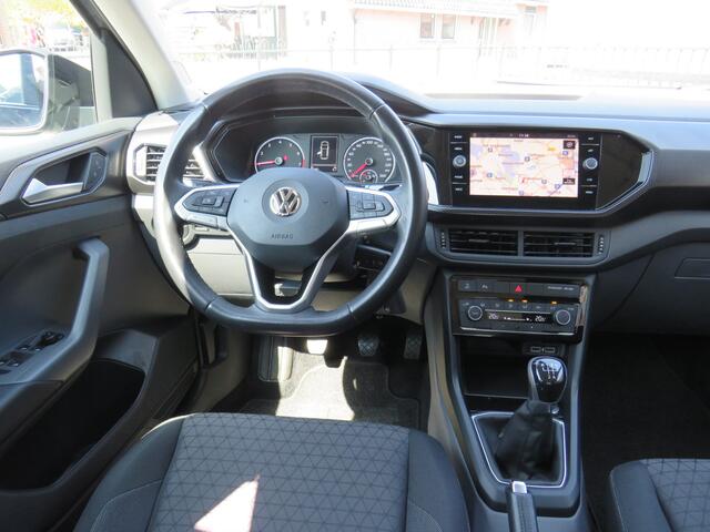 Volkswagen T-Cross 1.0 TSI 95Pk Life Executive * Rijklaarprijs incl. garantie * Navigatie * Clima * Adaptieve Cruise * PDC V+A *