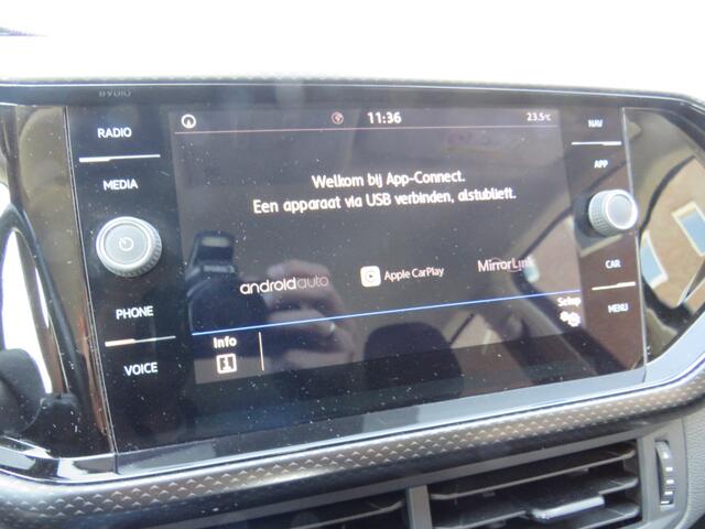 Volkswagen T-Cross 1.0 TSI 95Pk Life Executive * Rijklaarprijs incl. garantie * Navigatie * Clima * Adaptieve Cruise * PDC V+A *