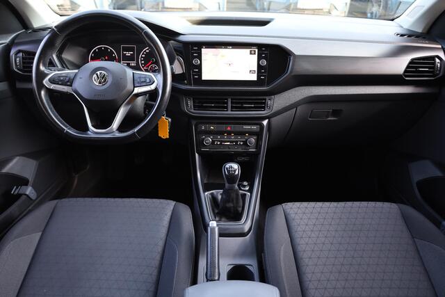 Volkswagen T-Cross 1.0 TSI Life CARPLAY ACC NAVI DAB 17"LMV NAP BLIND-SPOT ENZ!