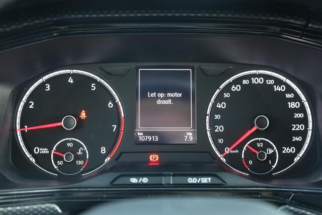 Volkswagen T-Cross 1.0 TSI Life CARPLAY ACC NAVI DAB 17"LMV NAP BLIND-SPOT ENZ!