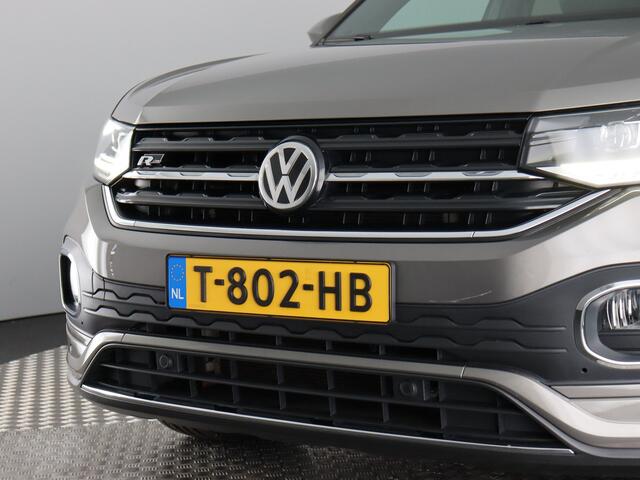 Volkswagen T-Cross 1.0 TSI Style (Camera / Navi / ACC / Virtual / Dodehoek / Stoelverwarming / 18'')