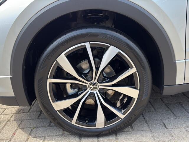 Volkswagen T-Cross 1.0 TSI DSG R-LINE AFN.TREKHAAK/CAMERA/ACC/CLIMA/IQ-LIGHTS/STOELVERW