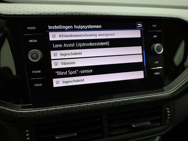 Volkswagen T-Cross 1.0 TSI 116Pk Style | Trekhaak | Led Koplampen | Camera | Dodehoek sensoren | Prijs Rijklaar!!