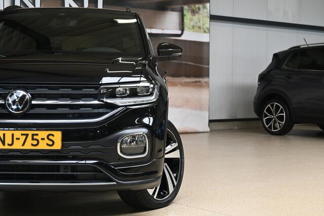 Volkswagen T-Cross 1.5 TSI 150pk R-Line | Keyless | Camera | Virtual | 100% (Dealer) onderhouden label
