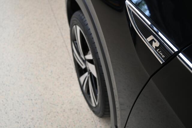 Volkswagen T-Cross 1.5 TSI 150pk R-Line | Keyless | Camera | Virtual | 100% (Dealer) onderhouden label