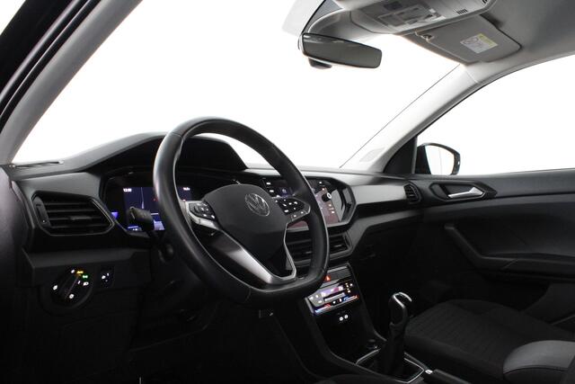 Volkswagen T-Cross 1.0 TSI Life > Camera/Smoky Gray/All season banden...
