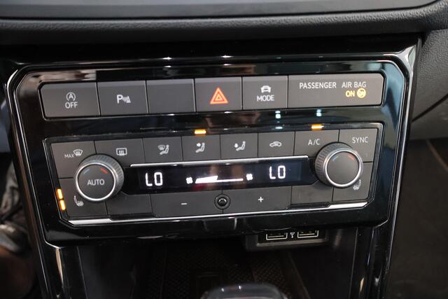 Volkswagen T-Cross 1.0 TSI/DSG Style, Virtual cockpit, Keyless, Camera, Trekhaak