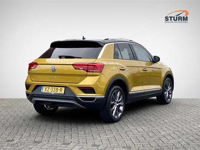 Volkswagen T-Roc 1.5 TSI Style Executive Pack | Navigatie | Apple Carplay/Android Auto | Elek. Achterklep | Adapt. Cruise Control | 18'' Velgen | Rijklaarprijs!
