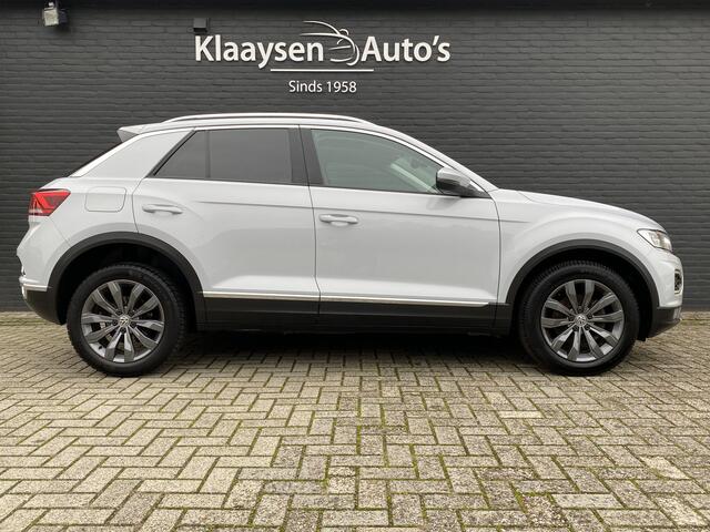 Volkswagen T-Roc 1.5 TSI Sport | 1e eigenaar | dealer onderhouden | panoramadak | apple carplay | wit metallic | digitale cockpit
