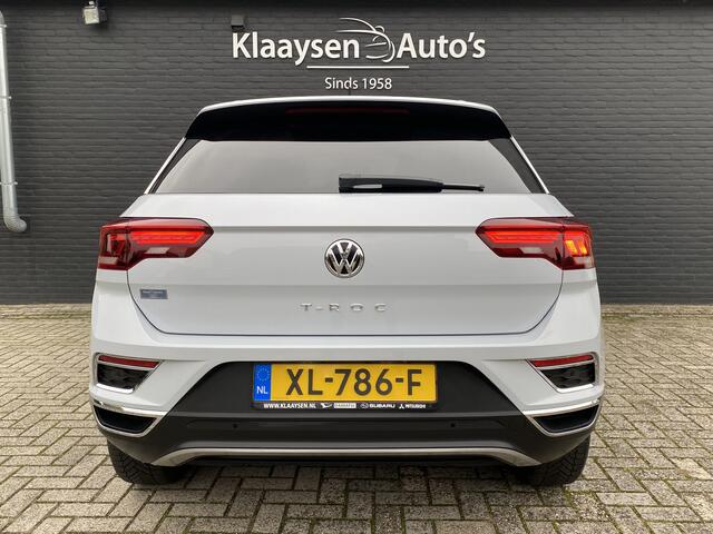 Volkswagen T-Roc 1.5 TSI Sport | 1e eigenaar | dealer onderhouden | panoramadak | apple carplay | wit metallic | digitale cockpit