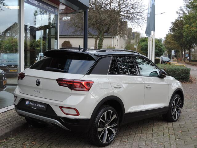 Volkswagen T-Roc 1.5 TSI Black Style DSG - Camera | ACC | Matrix LED | CarPlay | Park Assist | Elek. klep