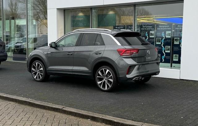 Volkswagen T-Roc 1.5 TSI R-Line Edition 369990 | 19" Velgen | Adaptieve Cruise Control | App Connect | Stoelverwarming |