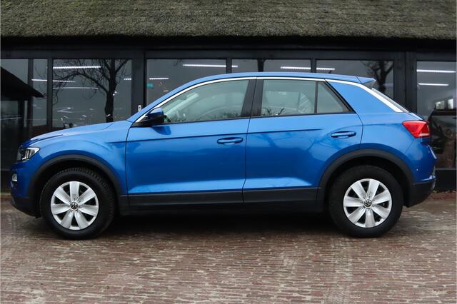 Volkswagen T-Roc 1.0 TSI T-Roc | parkeersensoren voor/achter | Airco | 6 versnellingen