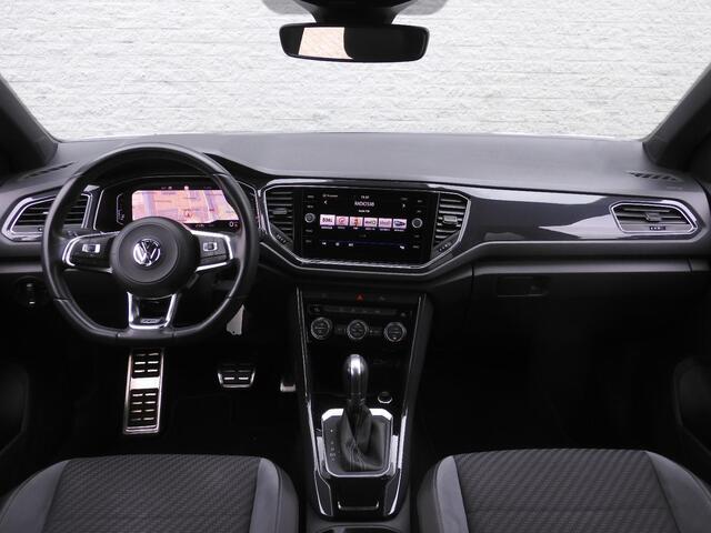Volkswagen T-Roc 1.5TSi SPORT/ R-LINE/ VIRTUAL/ 19INCH/ *NL-AUTO*