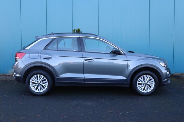 Volkswagen T-Roc 1.0 TSI Style Executive ECC|ADAPT.CRUISE|CARPLAY|NAV|A.R.CAM|PDC|LMV