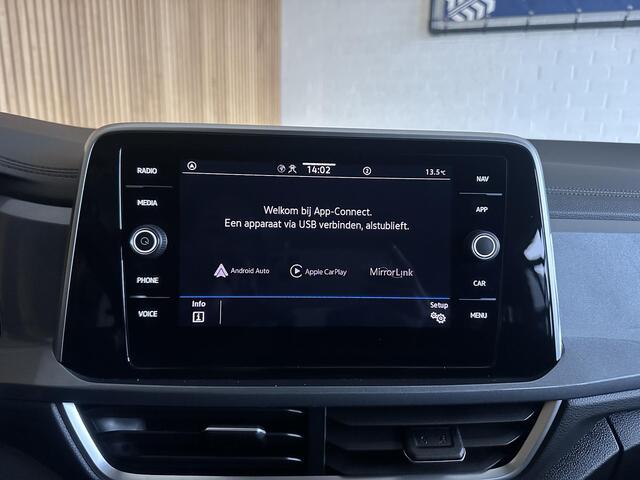 Volkswagen T-Roc 1.5 TSI Style Camera | Carplay | Stoelverwarming