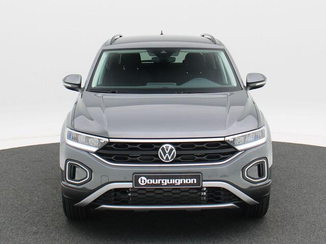Volkswagen T-Roc Life Edition 1.5 TSI 110 kW / 150 pk DSG | Navigatie | Camera | Adaptive Cruise | App Connect |