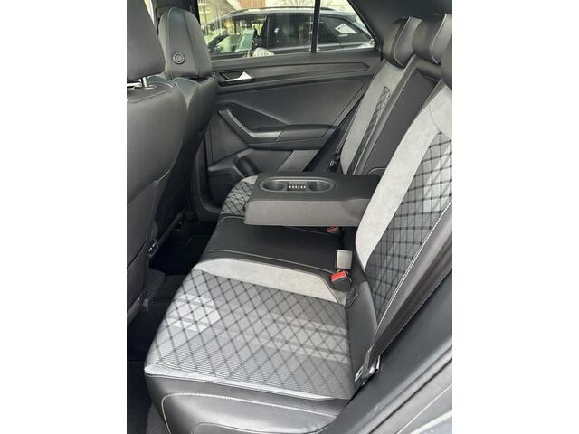 Volkswagen T-Roc 2.0 TSI 4Motion R-Line Business+