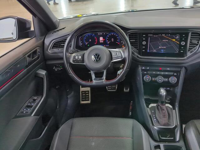 Volkswagen T-Roc 1.5 TSI 150pk Sport Business R DSG / Panoramadak / Trekhaak / Elektrische achterklep