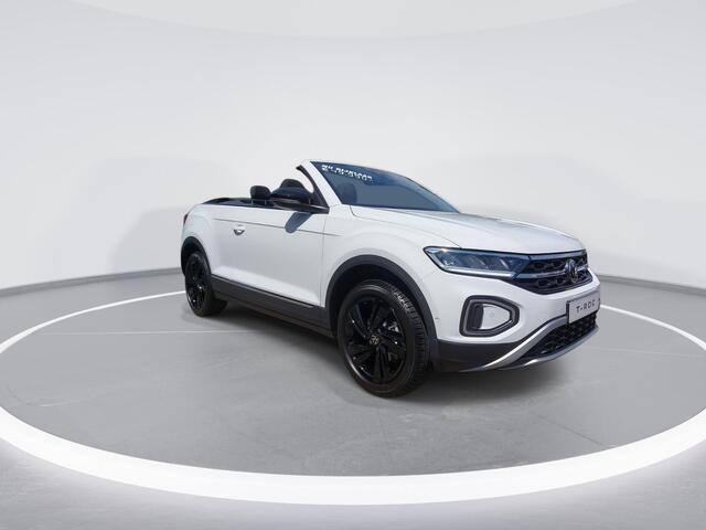 Volkswagen T-Roc Cabrio Style 1.0 TSI 85 kW / 115 pk 6 versn. Hand · Black style pakket · Comfort pakket · Multimedia pakket ·