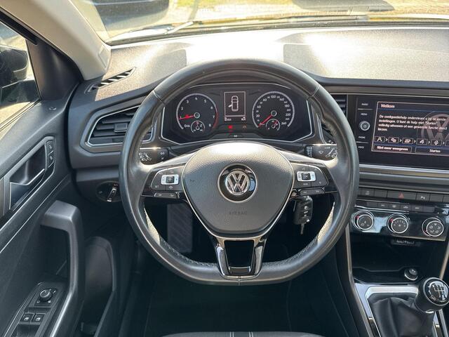 Volkswagen T-Roc 1.0 TSI Style 115Pk | Navi | Pdc | Lane Assist | ACC | DAB |