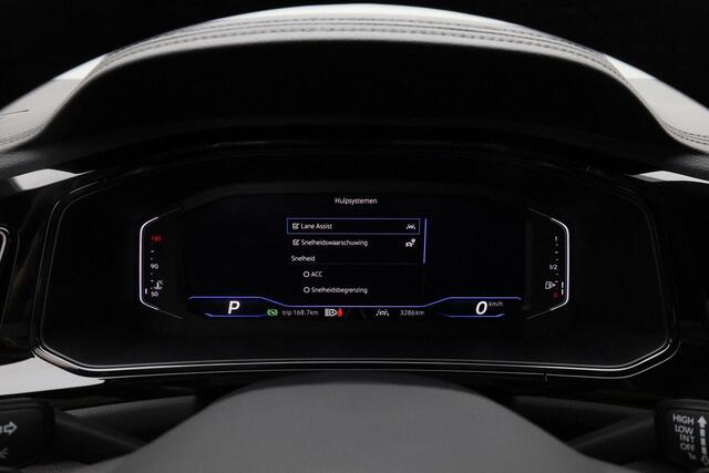 Volkswagen T-Roc 1.5 TSI 150 pk DSG R-Line Edition | Panoramadak | Stuur-/stoelverwarming | Achteruitrijcamera | Keyless Entry