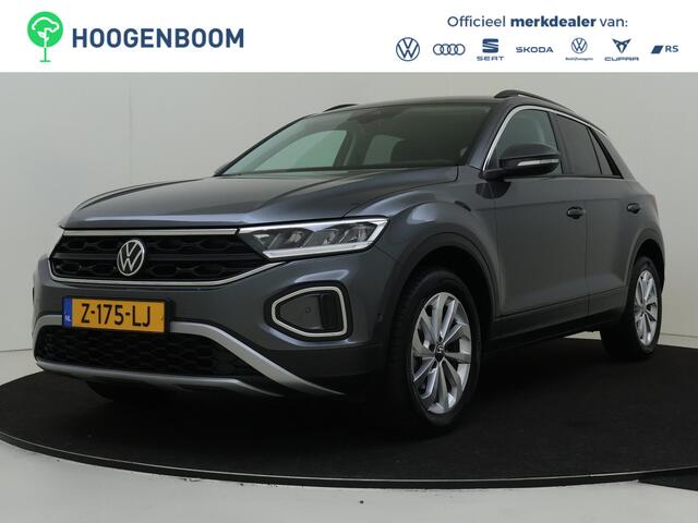 Volkswagen T-Roc 1.0 TSI Life Edition | Achteruitrijcamera | Keyless | Parkeerassistent | CarPlay | Digitale cockpit | Adaptieve cruise control | Parkeersensoren |
