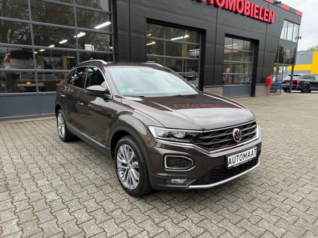 Volkswagen T-Roc 1.5 TSI SPORT BJ.2019 AUTOMAAT VIRTUAL ACC TREKHAAK