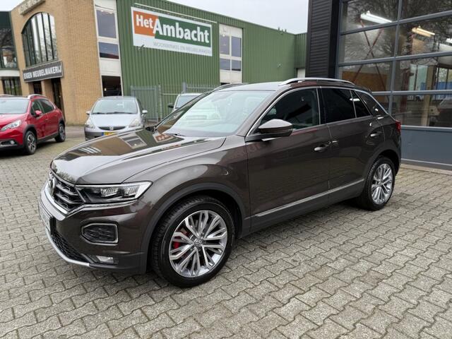 Volkswagen T-Roc 1.5 TSI SPORT BJ.2019 AUTOMAAT VIRTUAL ACC TREKHAAK