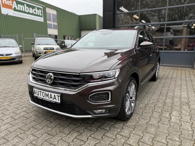 Volkswagen T-Roc 1.5 TSI SPORT BJ.2019 AUTOMAAT VIRTUAL ACC TREKHAAK